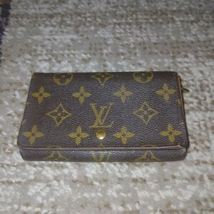 Louis Vuitton Wallet